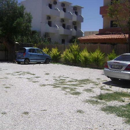 Adonis Beach Hotel Iraklio Eksteriør bilde
