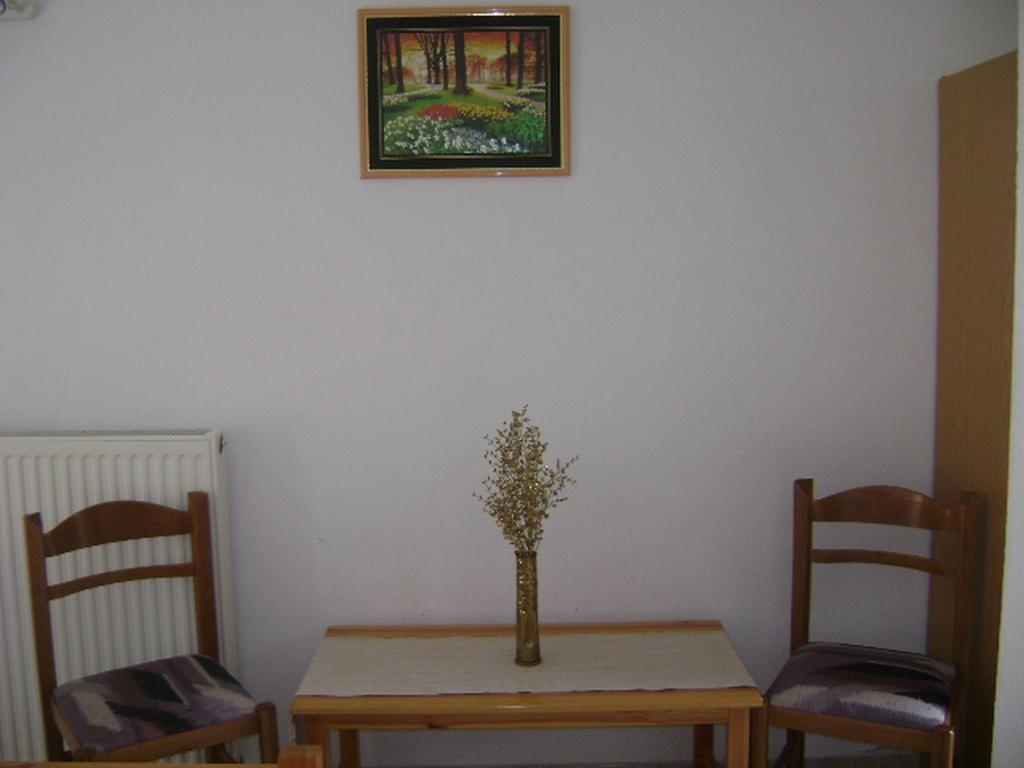 Adonis Beach Hotel Iraklio Eksteriør bilde