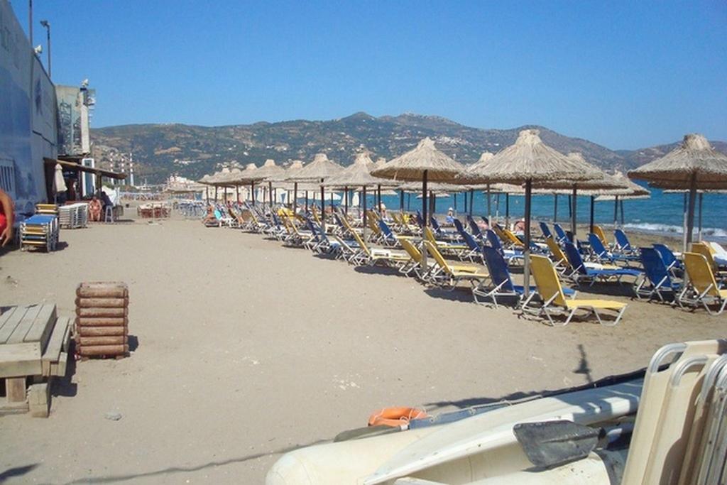 Adonis Beach Hotel Iraklio Eksteriør bilde