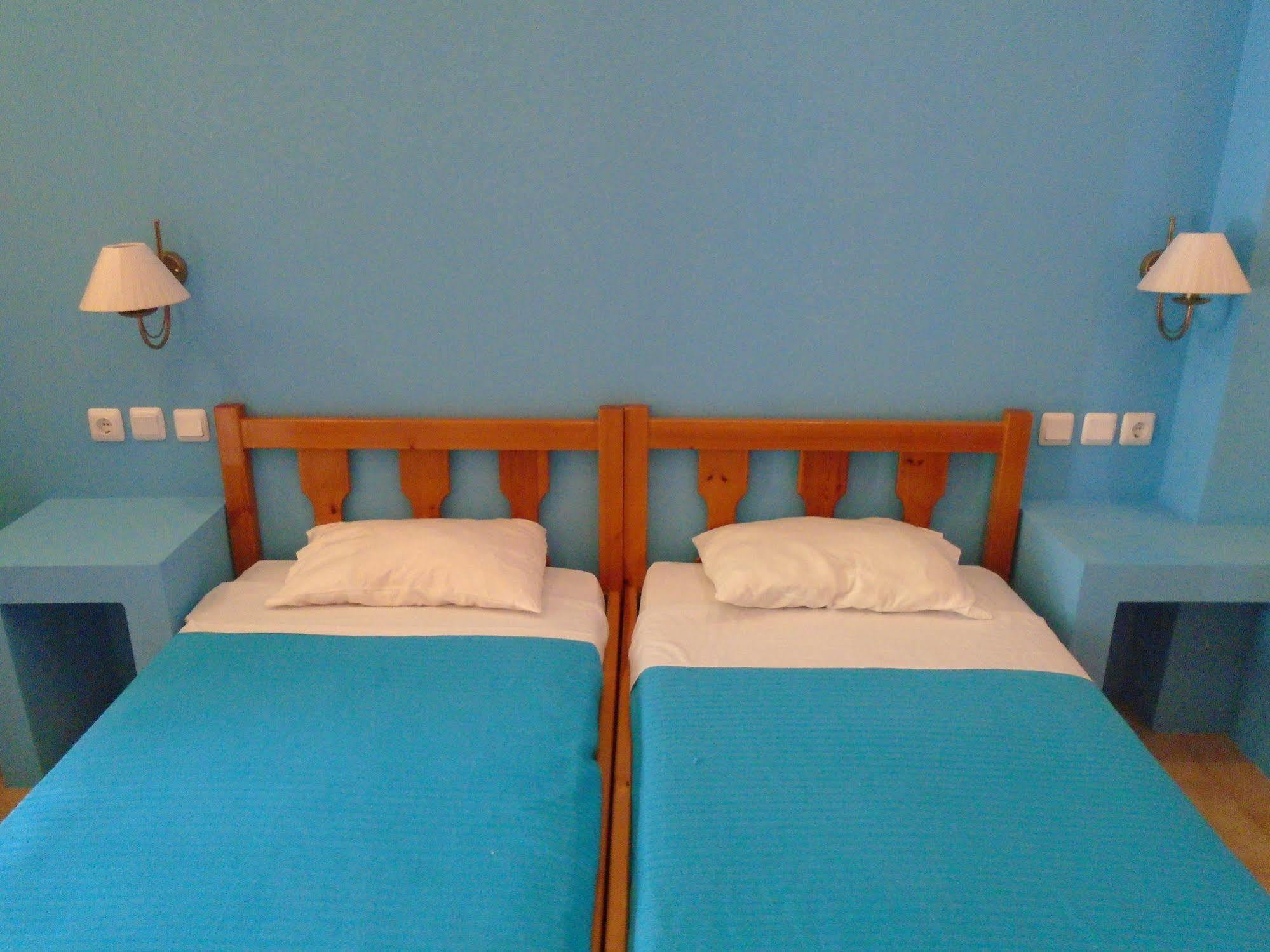 Adonis Beach Hotel Iraklio Eksteriør bilde